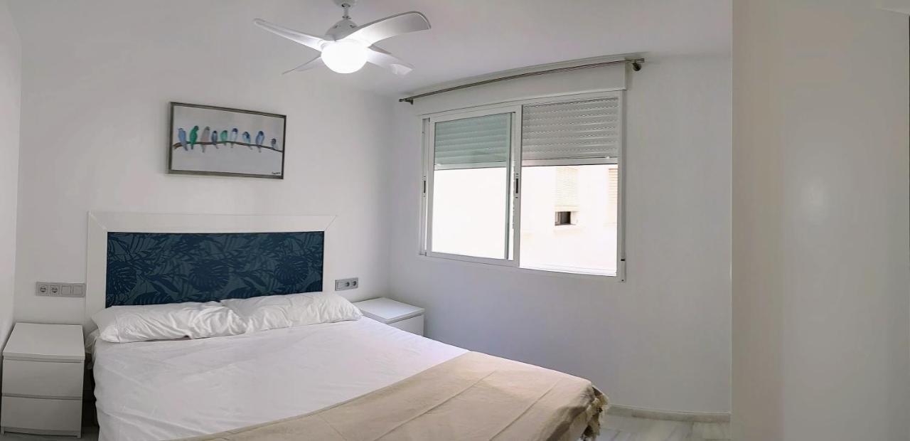 Salobrena - Primera Linea De Playa Junto Al Paseo Maritimo Exteriör bild